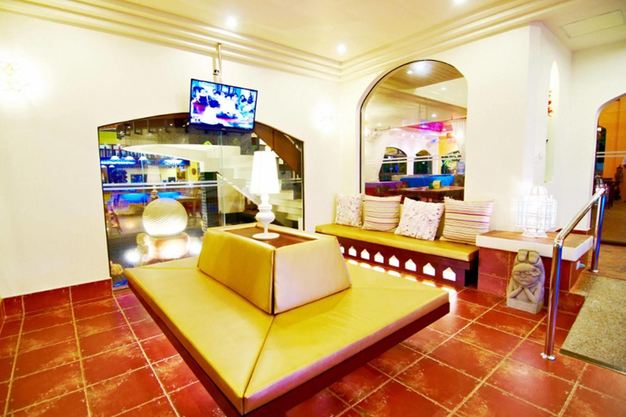 Peace Resort Hotel Pattaya ภายนอก รูปภาพ