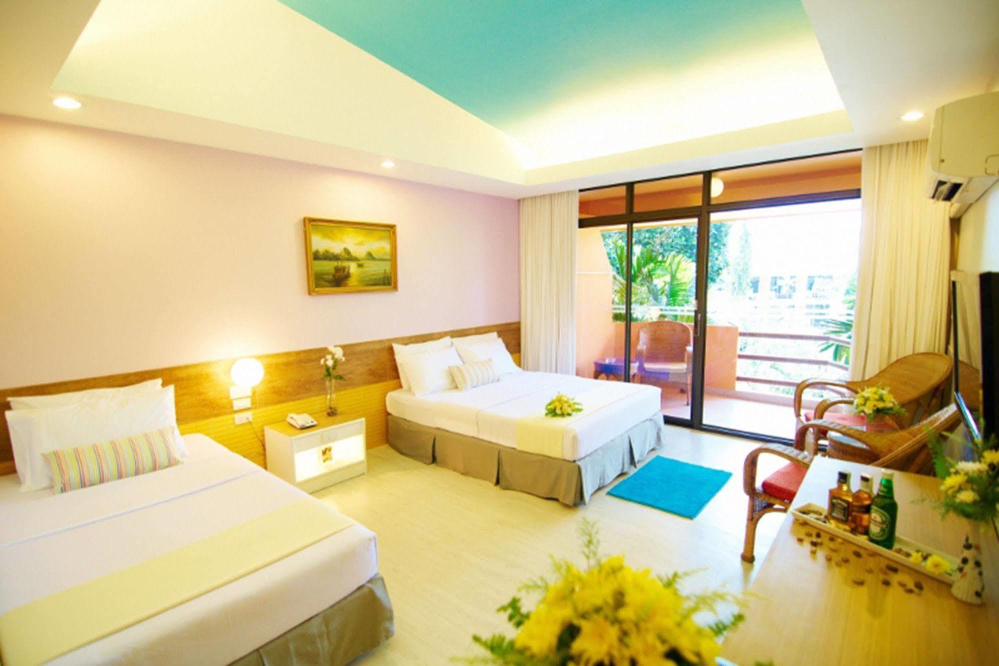 Peace Resort Hotel Pattaya ภายนอก รูปภาพ