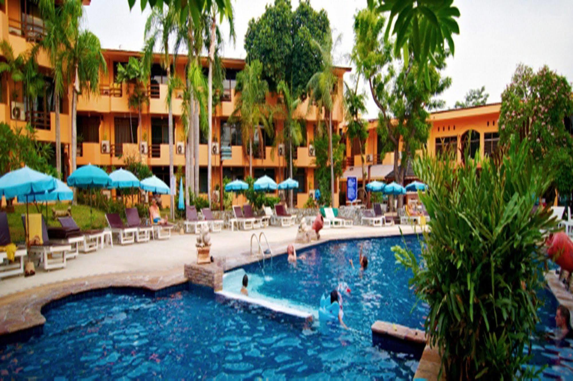 Peace Resort Hotel Pattaya ภายนอก รูปภาพ